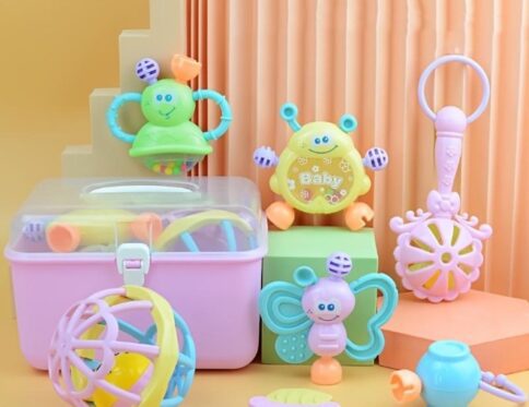 العاب تسنين للاطفال بعمر 1-12 شهر، العاب تعليمية مبكرة من السيليكون للاطفال حديثي الولادة، لعبة عضاضة للاطفال (بوكس7 قطعة)