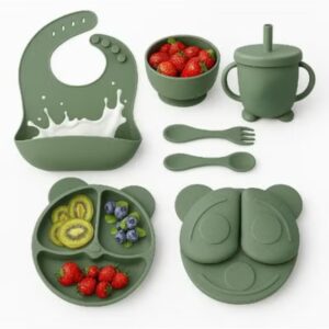 مجموعة ادوات تغذية الاطفال من السيليكون، لوازم الفطام، تتضمن اكواب شفط واطباق مقسمة ومريلة قابلة للتعديل وادوات اطفال وملاعق وشوك وكوب